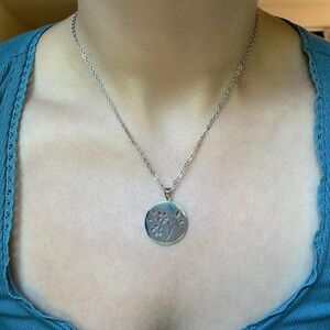 Silver Circle Floral Pendant Necklace
